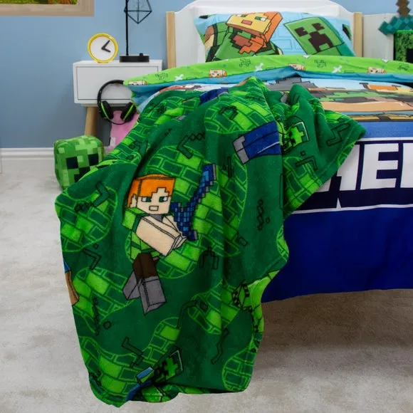 Minecraft Levels Fleece Blanket - Green, Polyester product