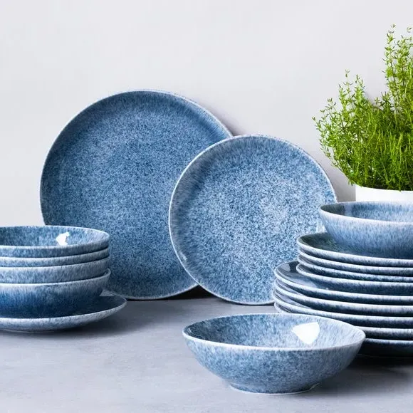 Feather Reactive 18-Piece Dinner Set - Blue product