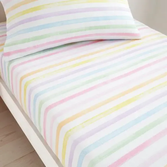 Rainbow Hearts Pack of 2 Fitted Sheets - Multicolor, Polycotton alternate view