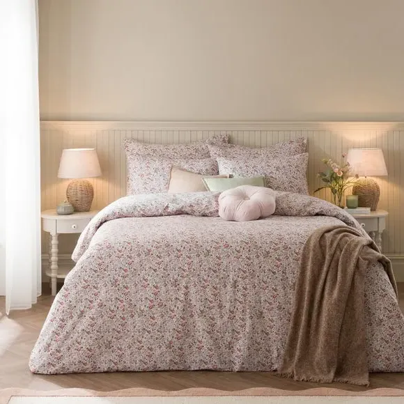 Amora Ditsy Duvet Cover & Pillowcase Set - Pink, Cotton product