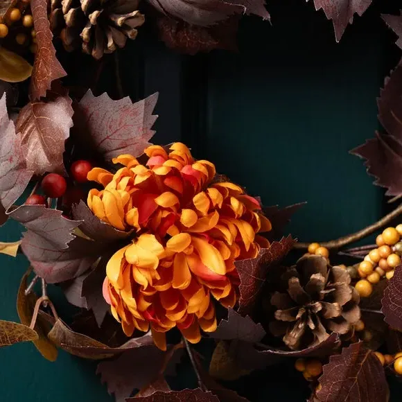 Artificial Chrysanthemum Wreath - Multicolor alternate view