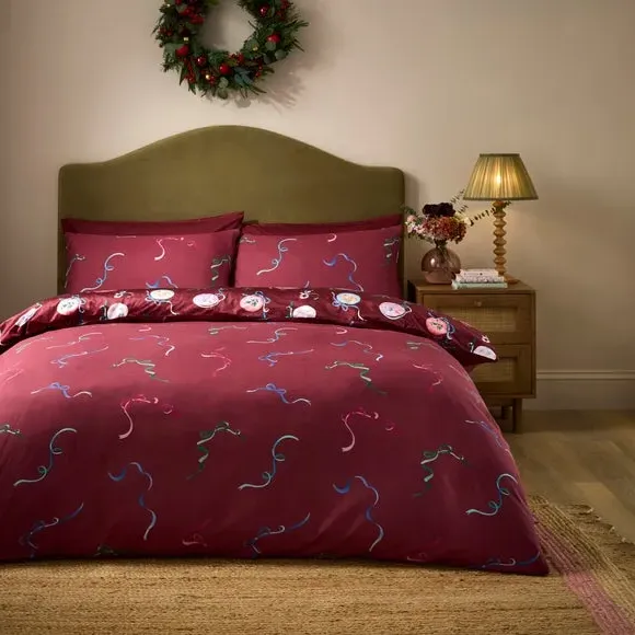 Baubles Duvet Cover & Pillowcase Set - Red, Velour alternate view