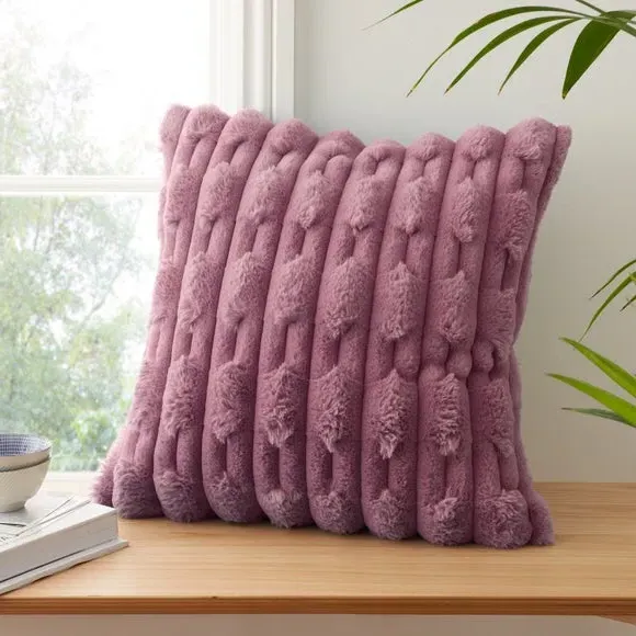 Square Cushion Carved Texture - Pink, Faux Fur