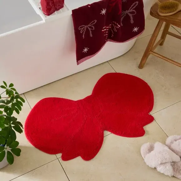 Bow Bath Mat - Red, Cotton product