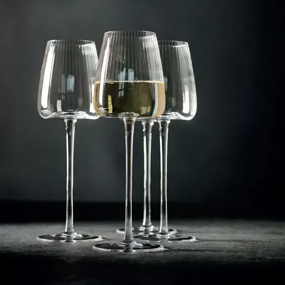 Brooke Set of 4 Ribbed Concave Wine Glasses - Clear