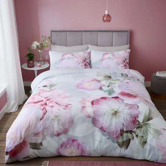 Cassie Blooms Duvet Cover & Pillowcase Set - Pink, Microfibre product