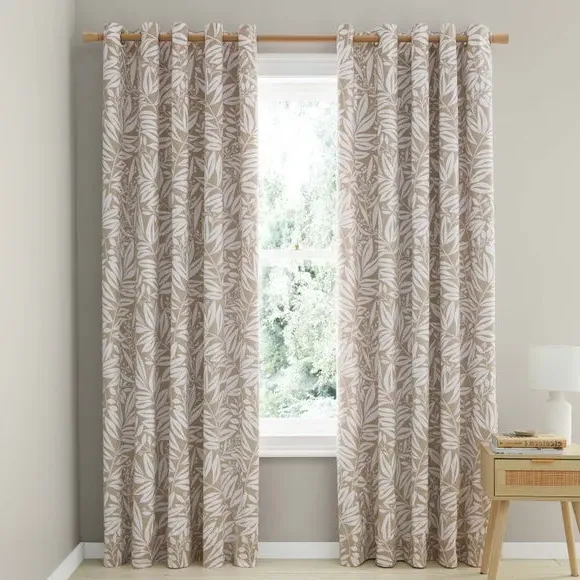 Sorrel Leaves Reversible Eyelet Curtains - Natural, Polycotton alternate view