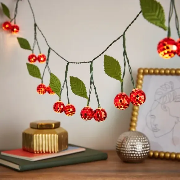 Cherry Disco 8 LED String Lights - Red