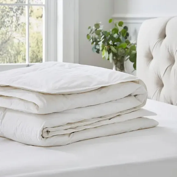 White Goose Down 13.5 Tog Winter Duvet - White, Cotton alternate view