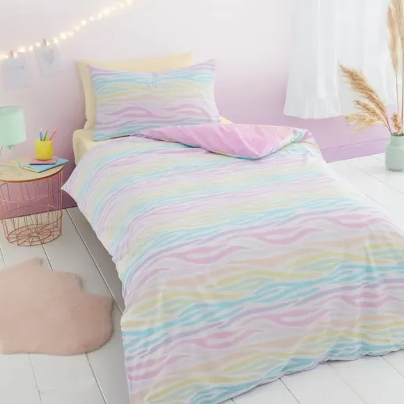 Rainbow Ombre Duvet Cover and Pillowcase Set - Multicolor alternate view