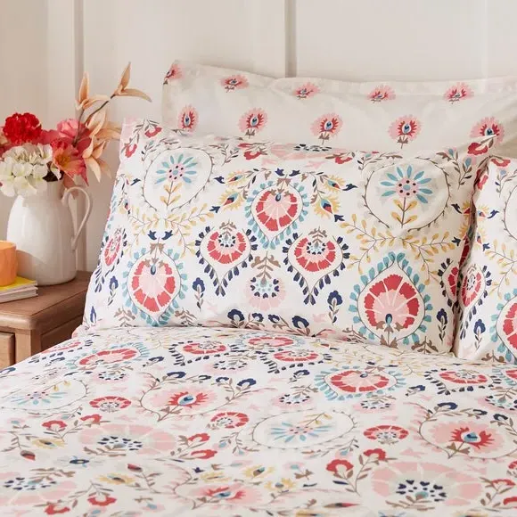 Hani Duvet Cover Set with Pillowcase - Pink, Cotton alternate view