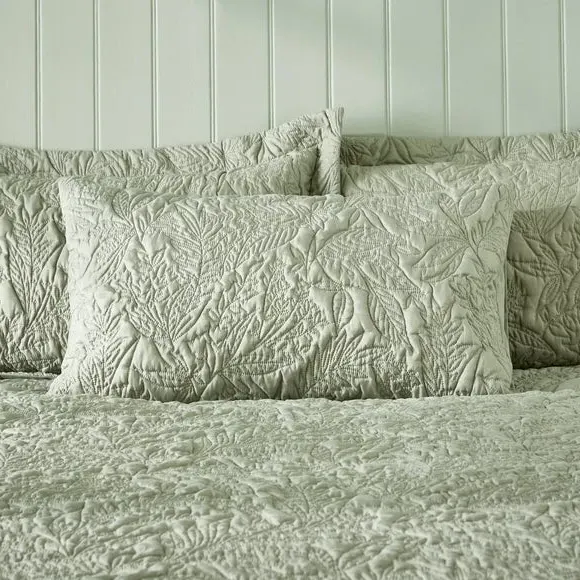 Filey Leaf Oxford Pillowcase - Sage Green alternate view