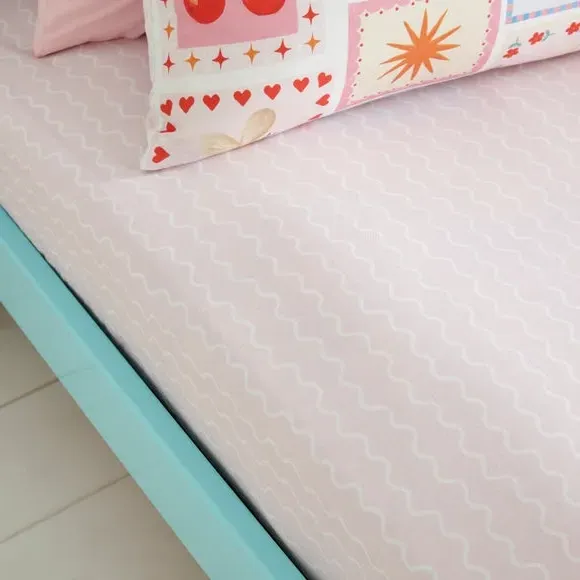 Fun Frames Fitted Bed Sheet - Light Pink, Polycotton product