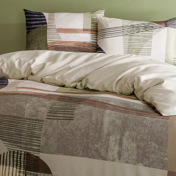 Lukas Geometric Duvet Cover & Pillowcase Set with Button Closure - Cotton alternate view