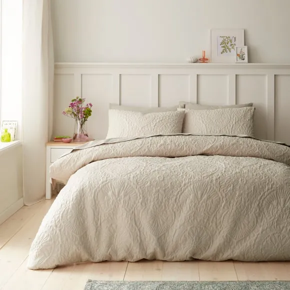 Hani Pinsonic Quilted Duvet Cover & Pillowcase Set - Mushroom product