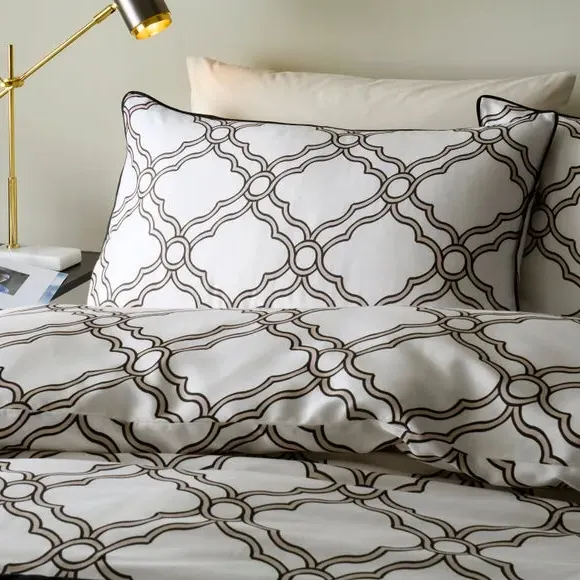 Hudson Trellis Duvet Cover & Pillowcase Set - Natural, Cotton alternate view