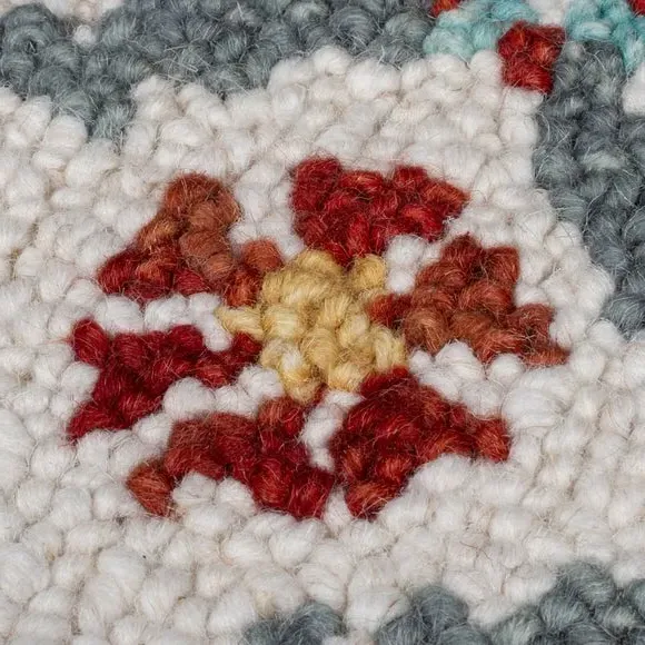 Traditional Wool Rug - Red, Hand Tufted alternate view