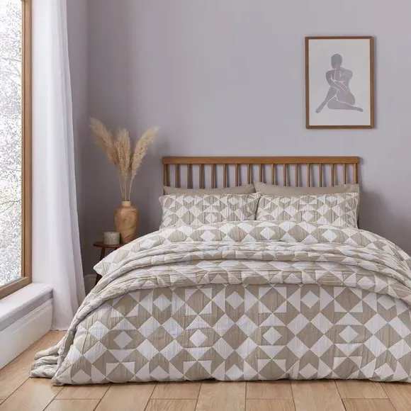 Large Quilted Bedspread - Natural alternate view