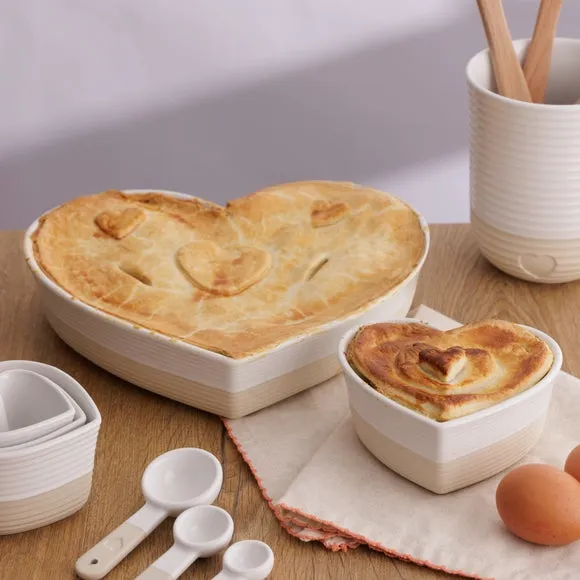 Set of 2 Heart Bakers - Neutral, Stoneware alternate view