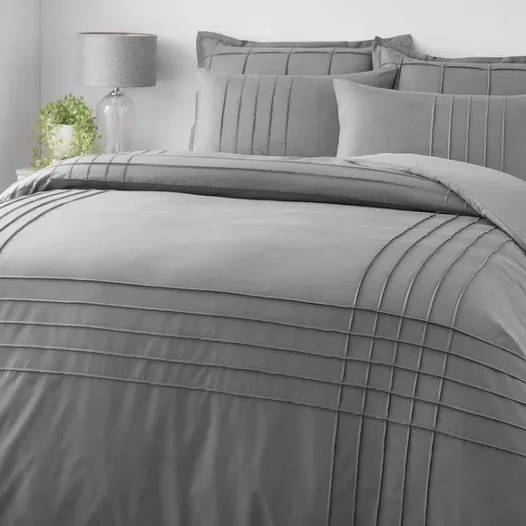 Pintuck Duvet Cover & Pillowcase Set - Charcoal alternate view