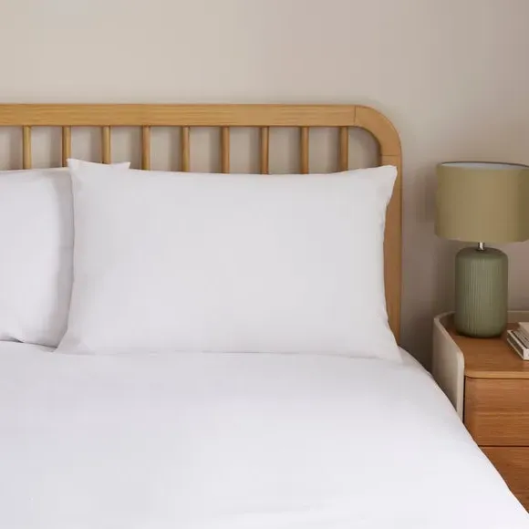 Polycotton Duvet Cover & Pillowcase Set - White alternate view