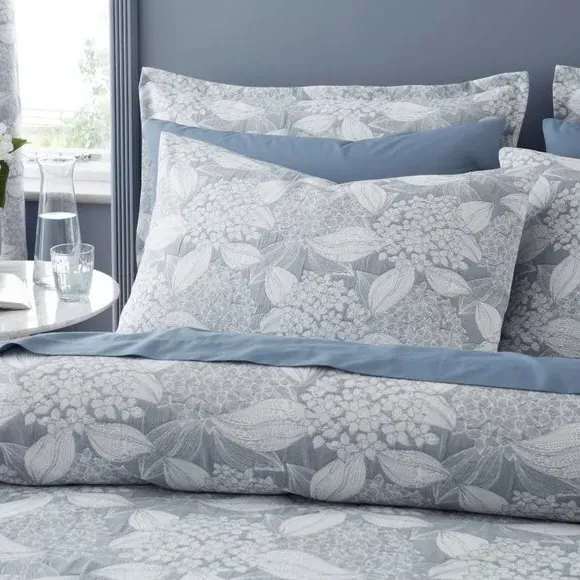 Jacquard Duvet Cover Set - Blue, Polycotton alternate view