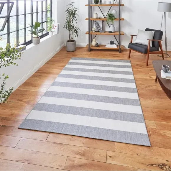 Santa Monica Indoor Outdoor Rug - Black & White, Polypropylene alternate view