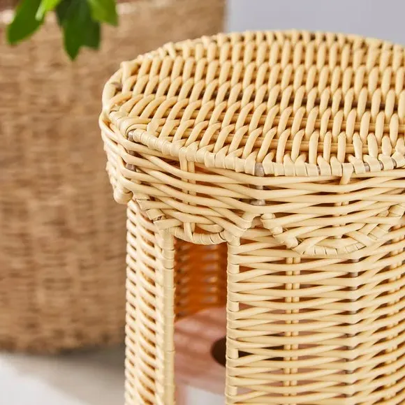 Scallop Toilet Roll Holder - Natural, Wicker alternate view