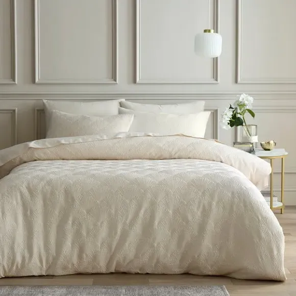 Sirena Jacquard Duvet Cover & Pillowcase Set - White Sand product
