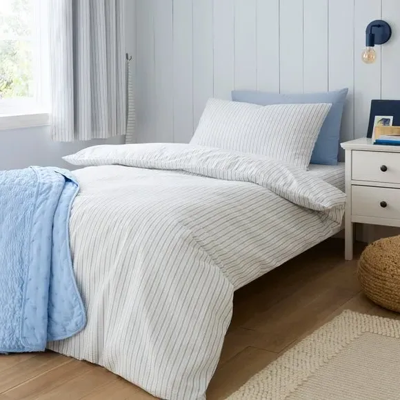 Stripe Seersucker Duvet Cover and Pillowcase Set - Pale Blue, Cotton product