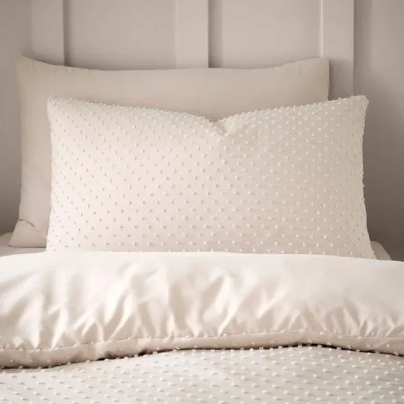 Valley Clipped Jacquard Duvet Cover & Pillowcase Set - Natural alternate view