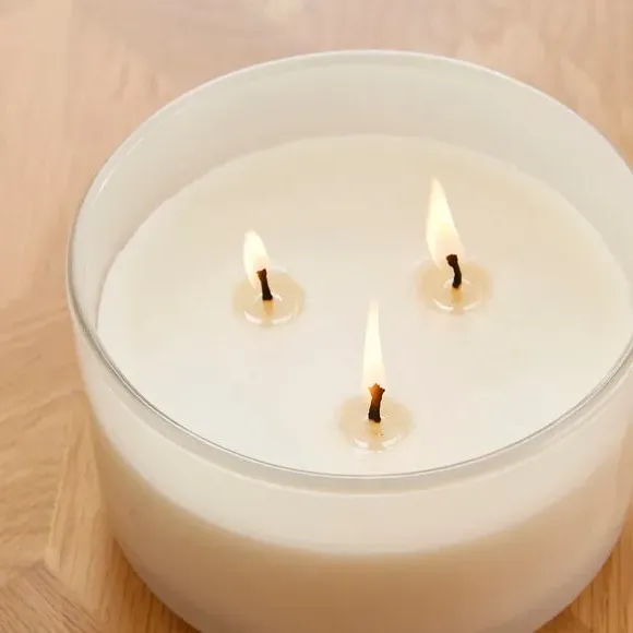 Vanilla & Sandalwood 3-Wick Candle - White alternate view