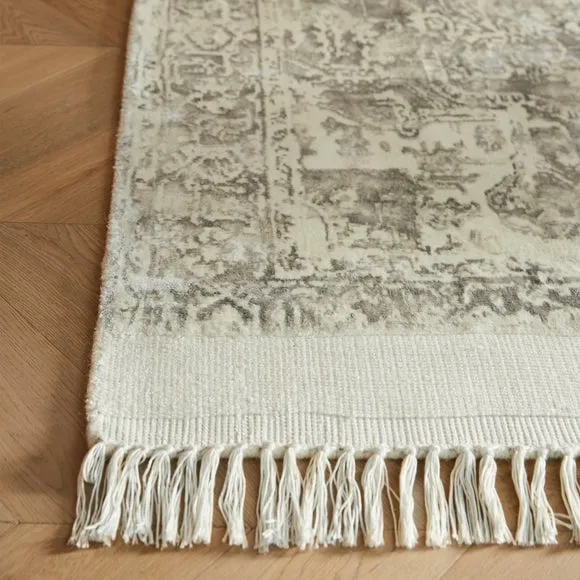 Vintage Fringe Rug - Natural, Viscose alternate view