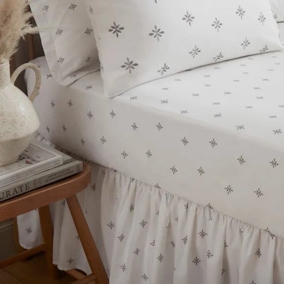 Zarah Motif Cotton Fitted Sheet - Dove Grey product