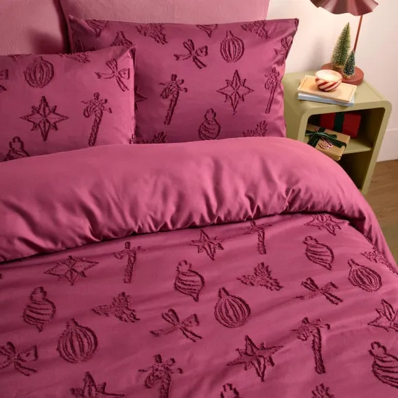 Christmas Tufted Duvet Cover & Pillowcase Set - Berry product
