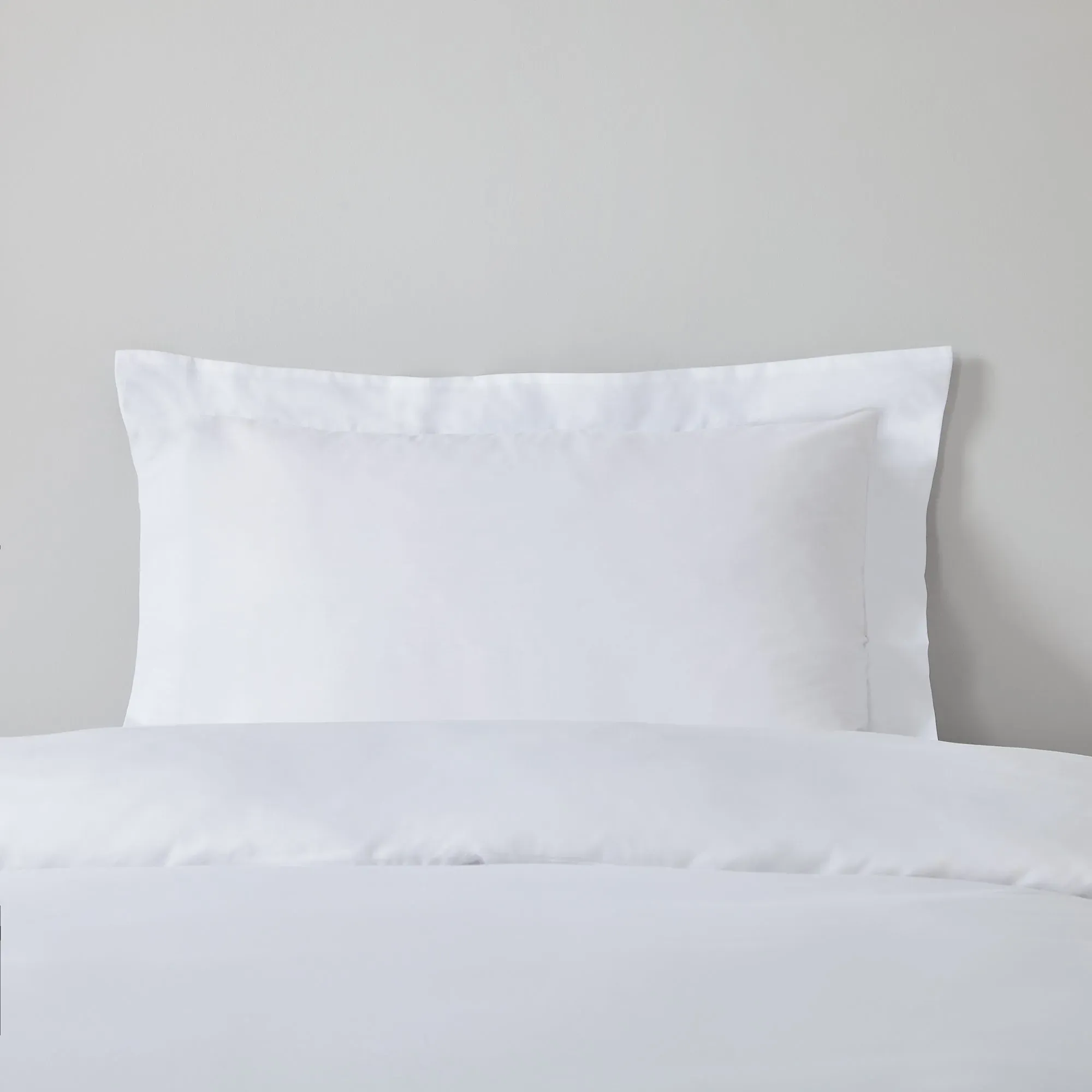 fogarty-cooling-cotton-oxford-pillowcase-white image