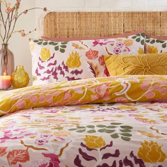 Protea Duvet Cover & Pillowcase Set - Pink, Polycotton alternate view