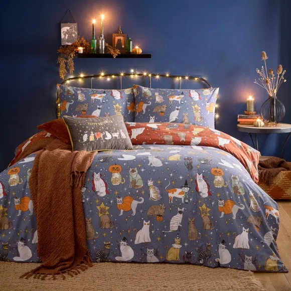 Halloween Pawty Duvet Cover and Pillowcase Set - Multicolor product
