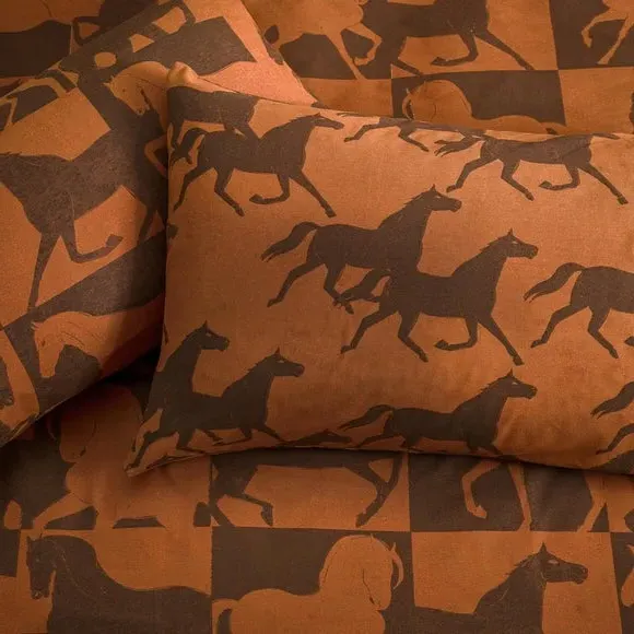 Herve Reversible Duvet Cover and Pillowcase Set - Tan alternate view