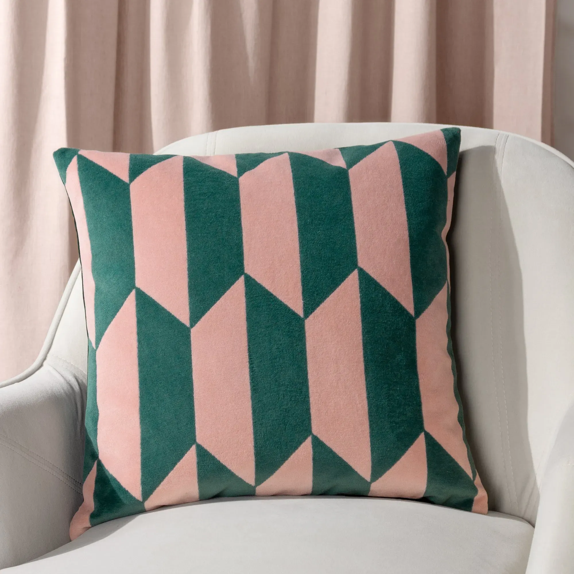 furn-kalho-cushion-green image