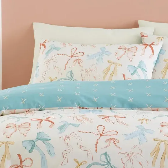 Evelyn Bows Duvet Cover Set with Pillowcase - Multicolor alternate view