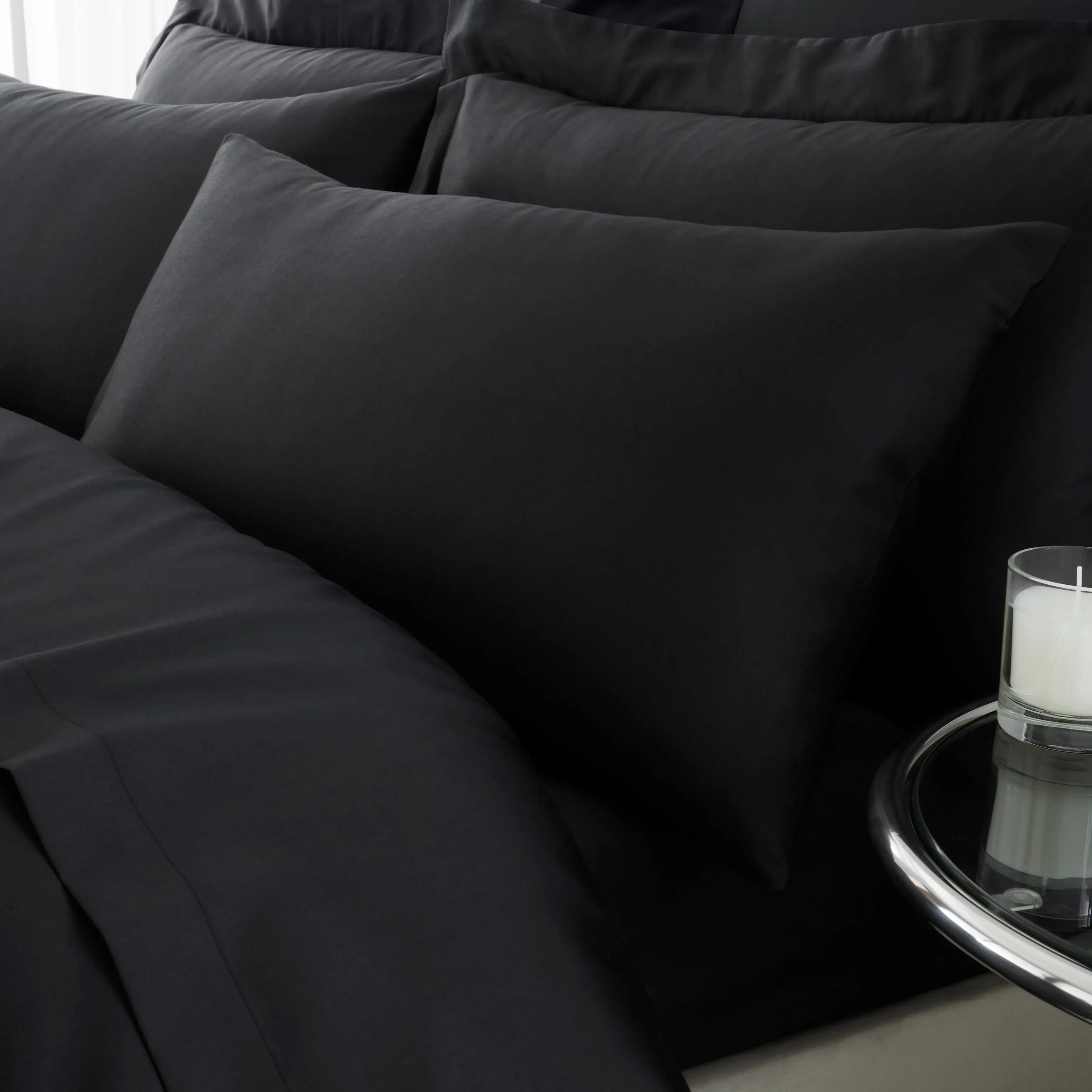 hotel-230-thread-count-cotton-sateen-standard-pillowcase-pair-black image