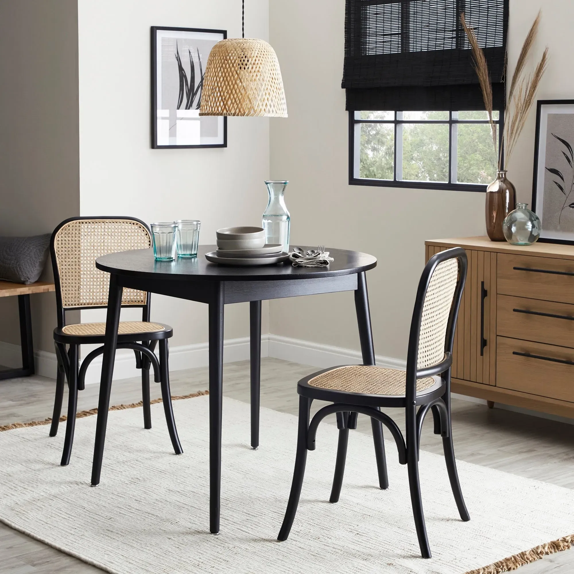 leo-dining-table-with-2-tulle-chairs-black image