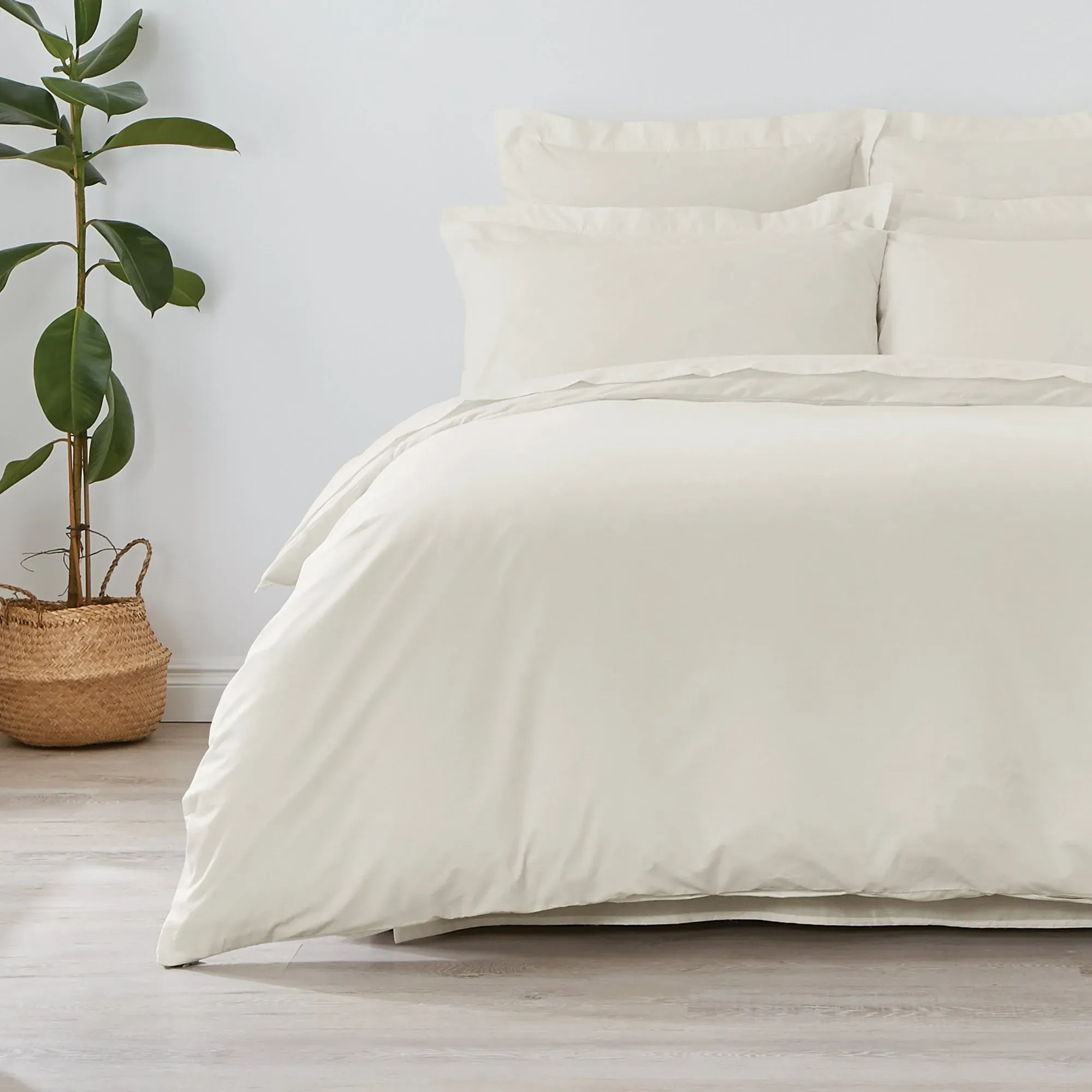 non-iron-plain-dye-ivory-duvet-cover-natural image