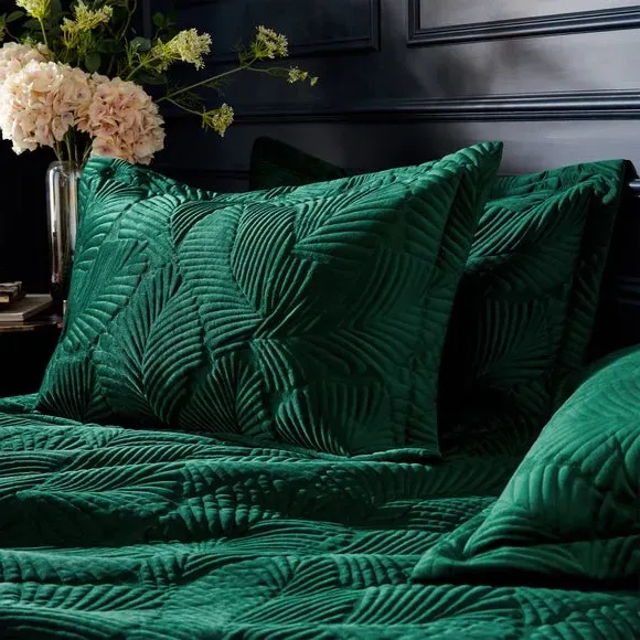 Duvet Cover Set with Embroidery - Green, Velvet alternate view