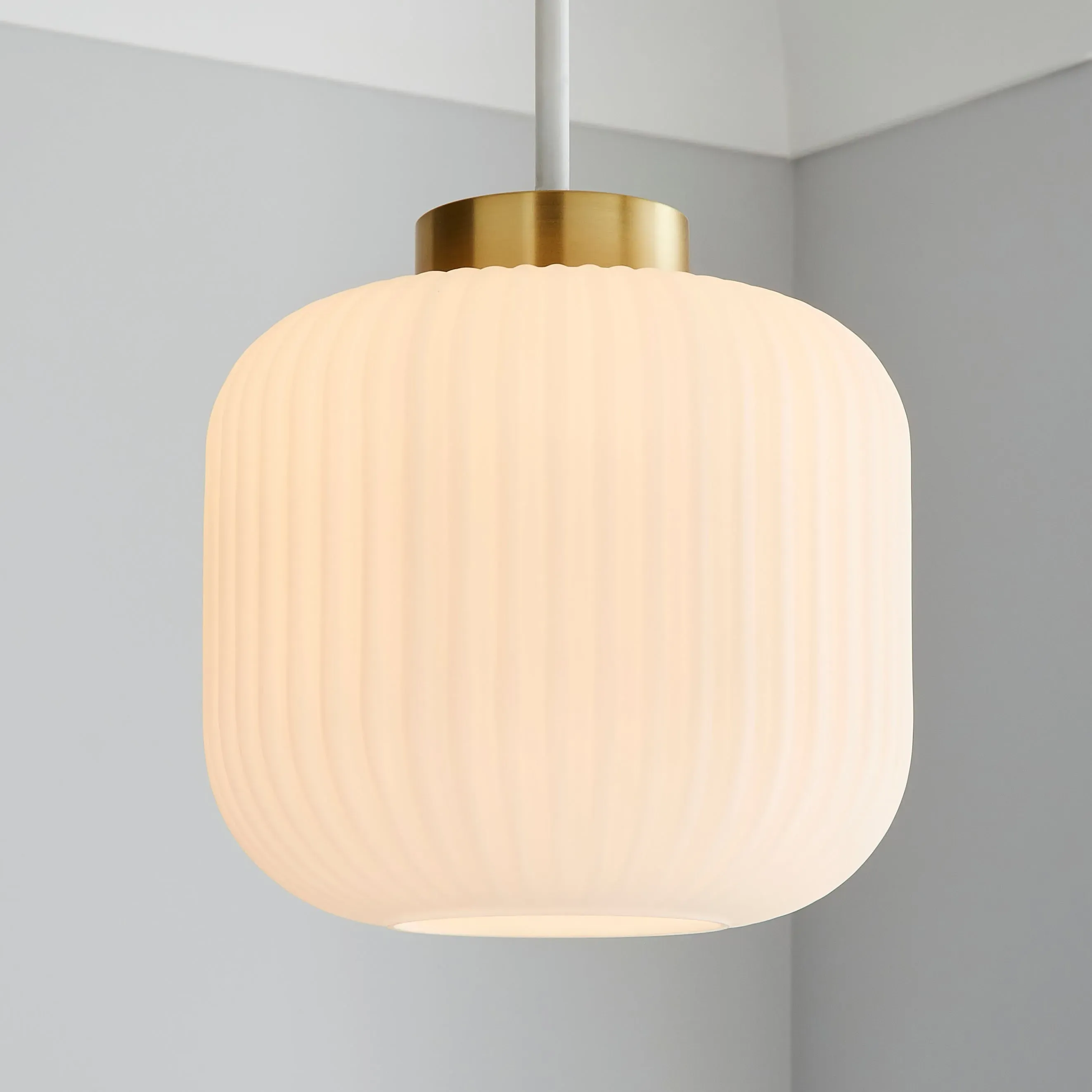 riley-easy-fit-pendant-white image