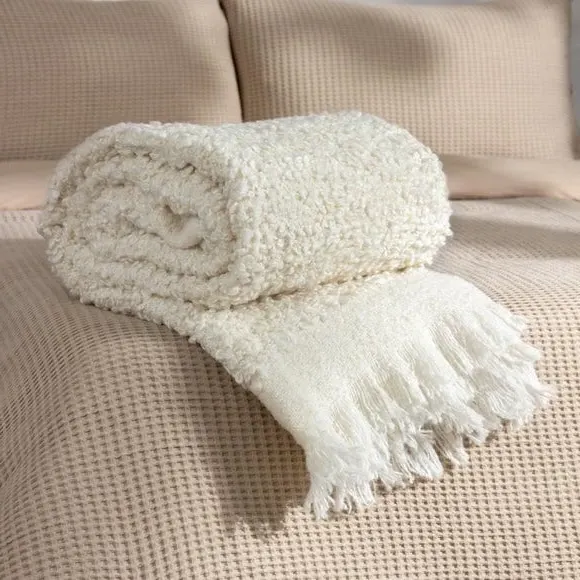 Ulsmere Throw Blanket - Ecru Brown, Boucle product