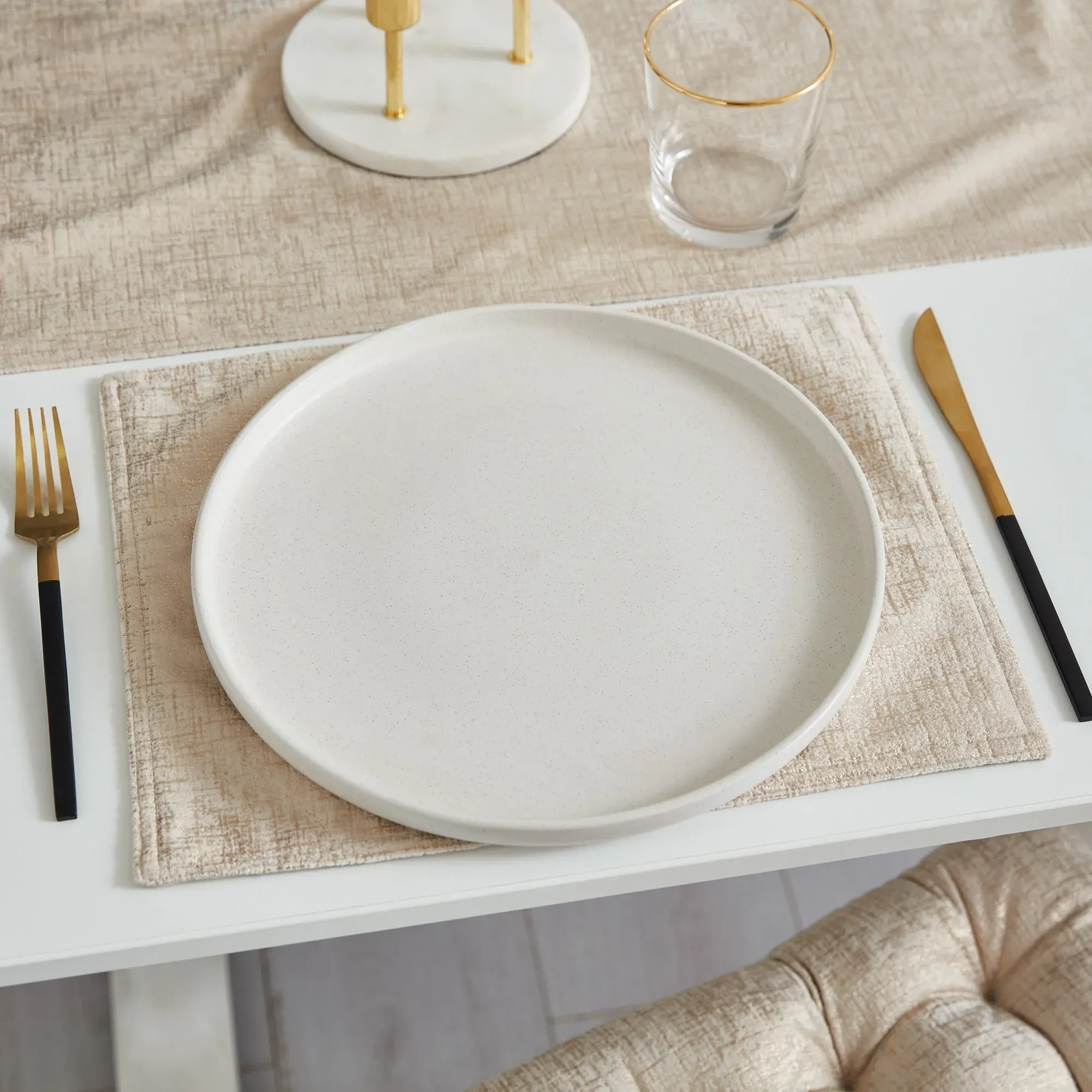 set-of-2-metallic-print-placemats-beige image