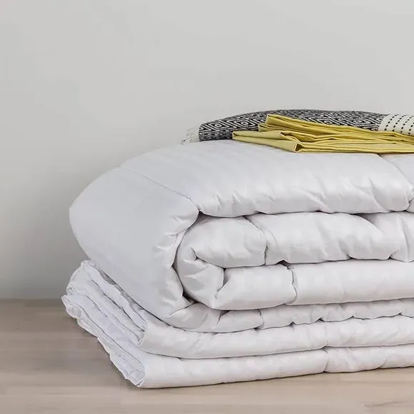 Scandinavian Hollowfibre Mattress Topper - White, Microfibre product