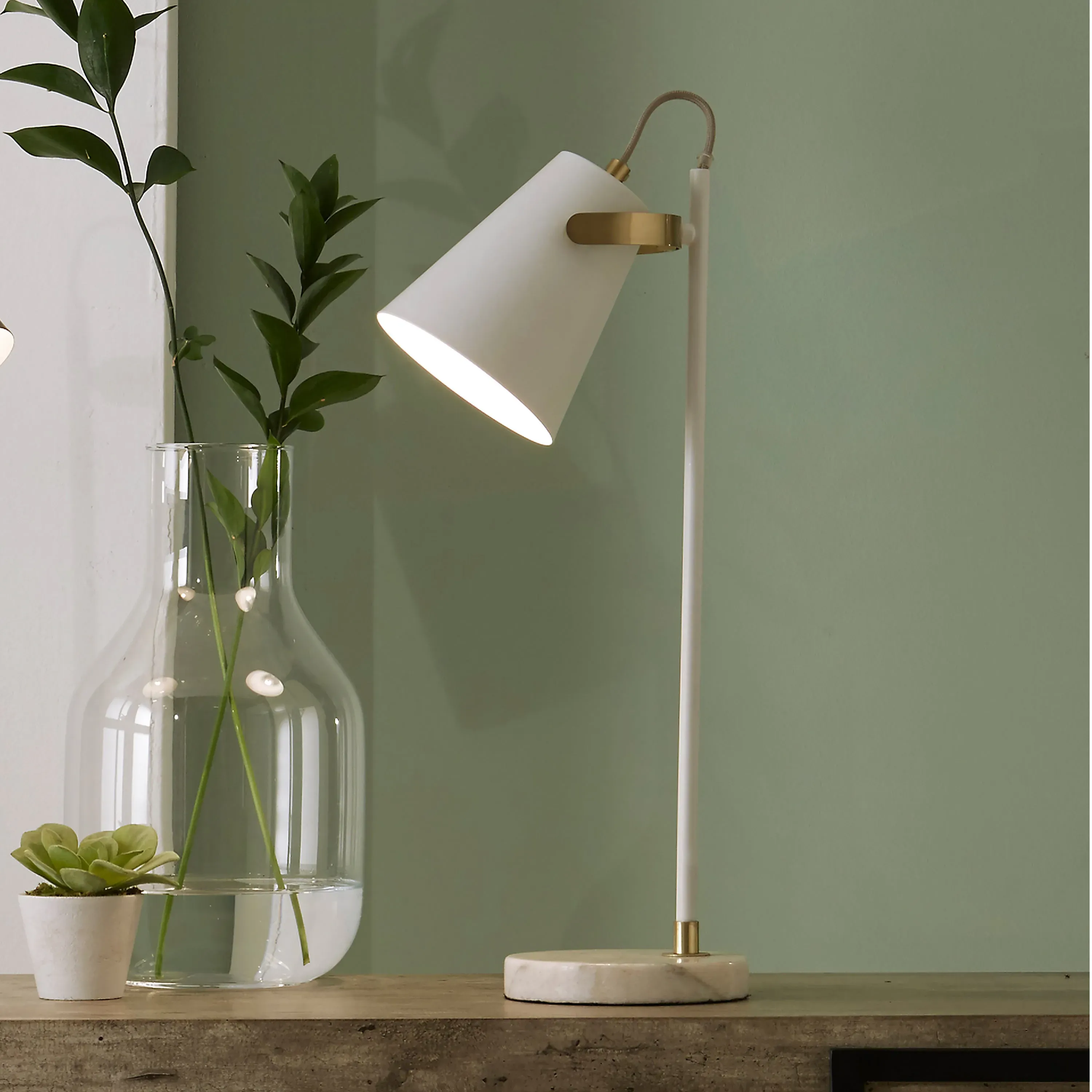 theia-task-table-lamp-white image